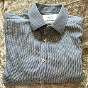 Charles Tyrwhitt non iron slim fit blue button up
